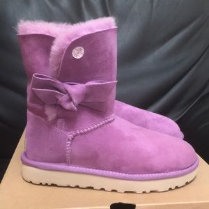 UGG Daelynn Boots